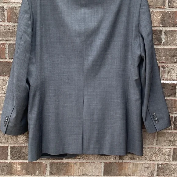 🔥 Take 50% OFF- Jos. A. Bank Men's Gray Suit Blazer
